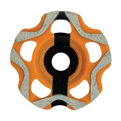 Achetez SPIT PLATEAU DIAMANT D125 SPIT PENTASURF REVETEMENT SOL / A L'UNITE en ligne sur MO-Shop