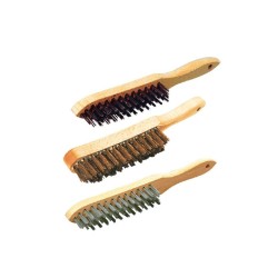 Achetez TALIA BROSSE METALLIQUE A MANCHE 4 RANGS ACIER TREMPE en ligne sur MO-Shop